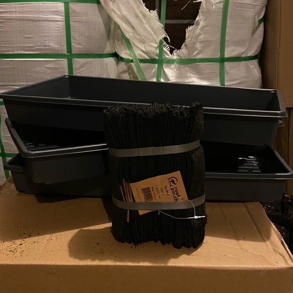 Root Pouch - One Quart for Seed Starting (50 Pouches and 3 seed starting trays)